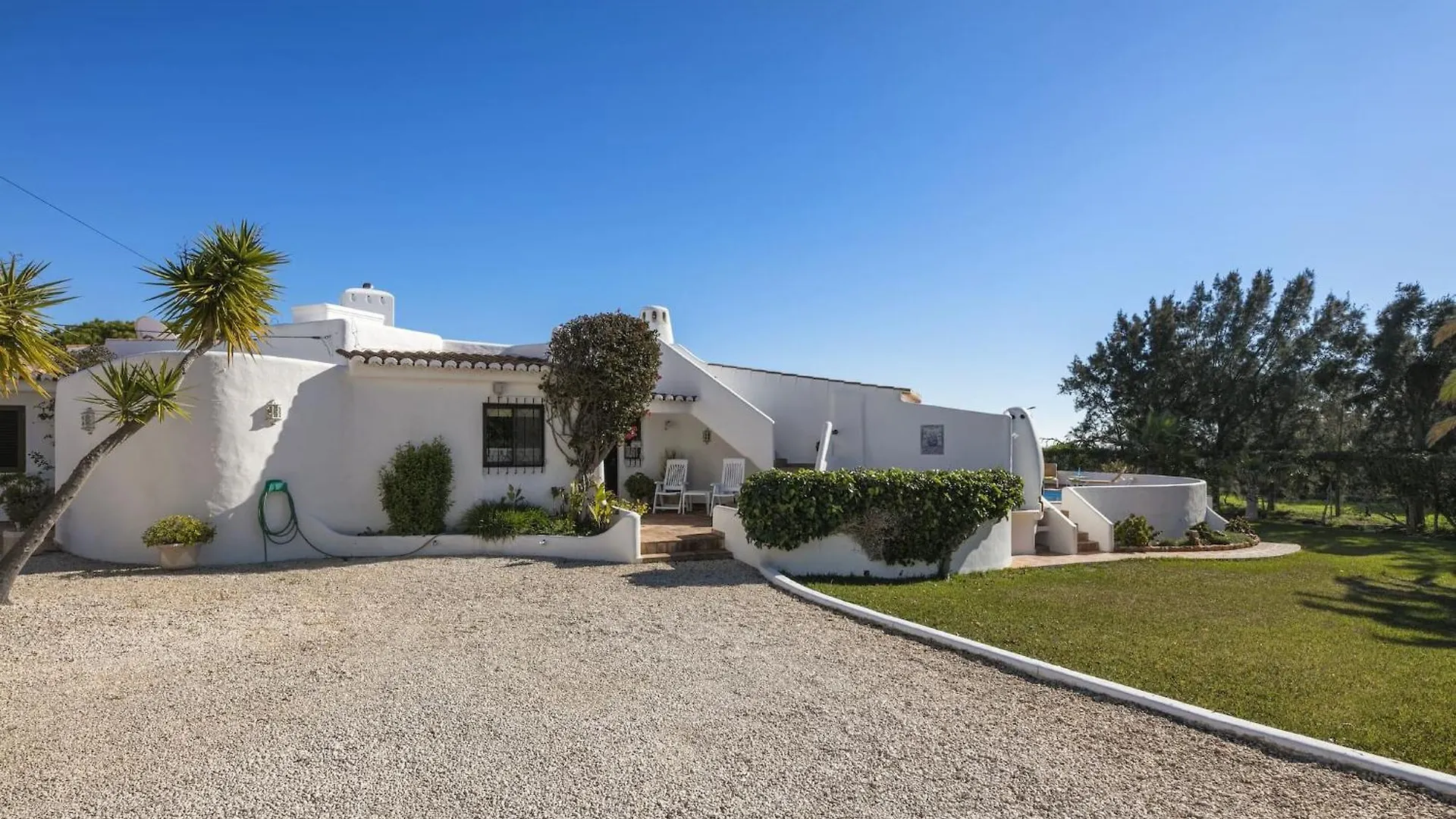 Casa Ryder - Short Walk From Praia Da Marinha Lagoa  0*, Lagoa (Algarve)